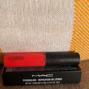 MAC Plushglass in "in abundance" limited edition